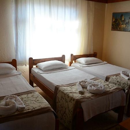 Yildiz1 Motel Side Exterior photo